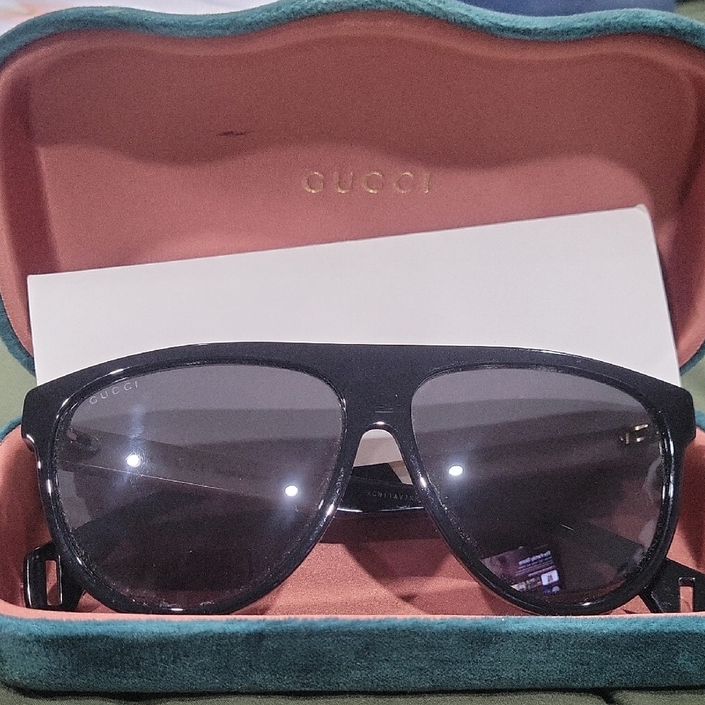 Gucci Black Aviator Sunglasses